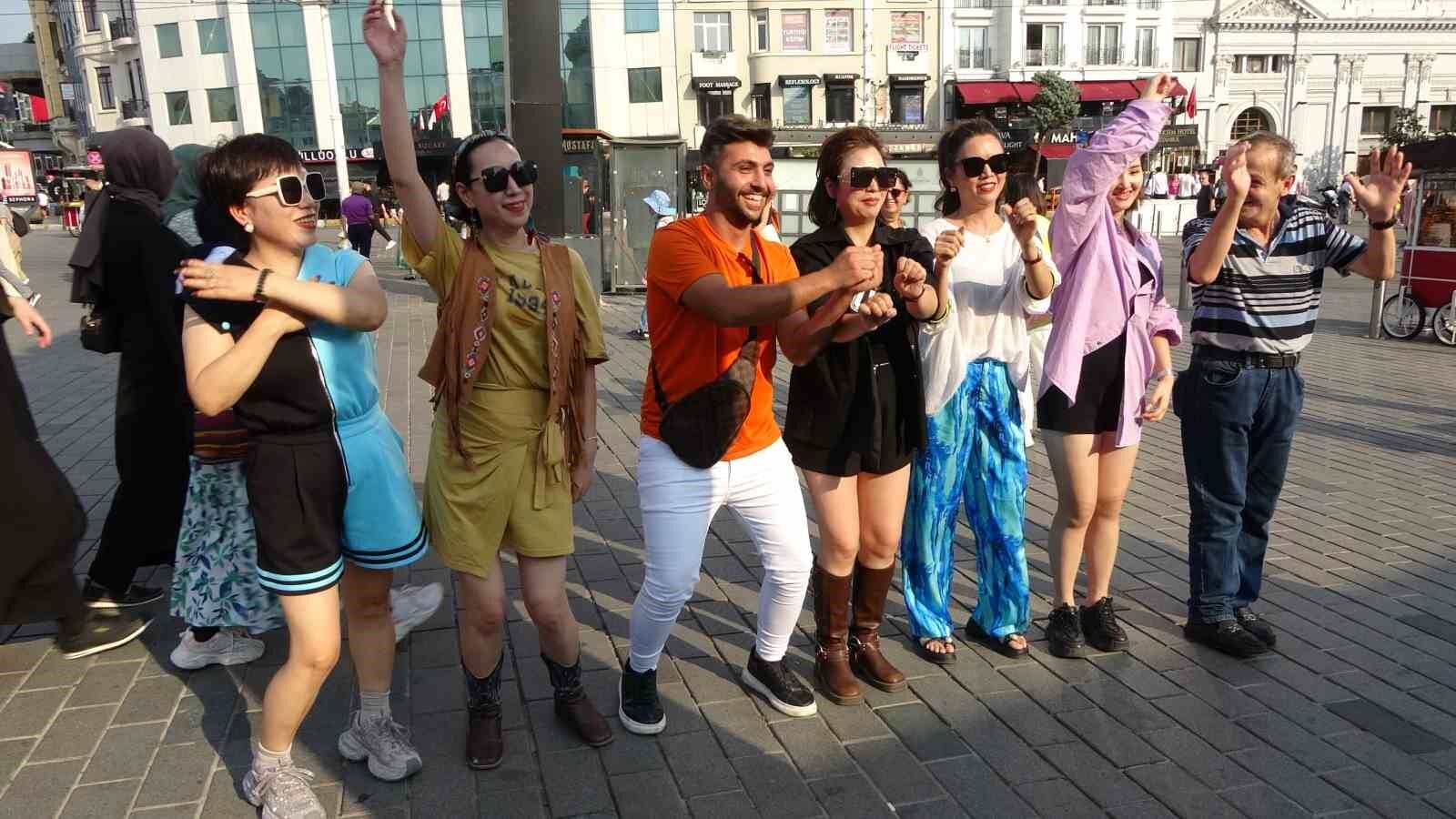 Çinli grubun yeni durağı Taksim oldu