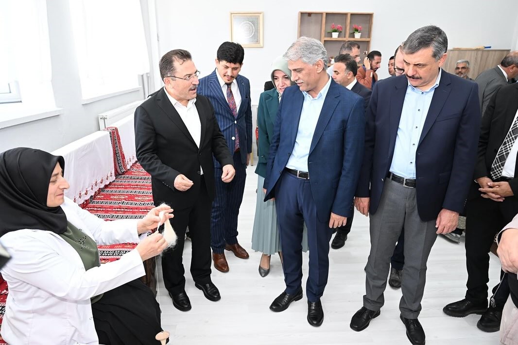 Tarihi medresede sergi açılışı