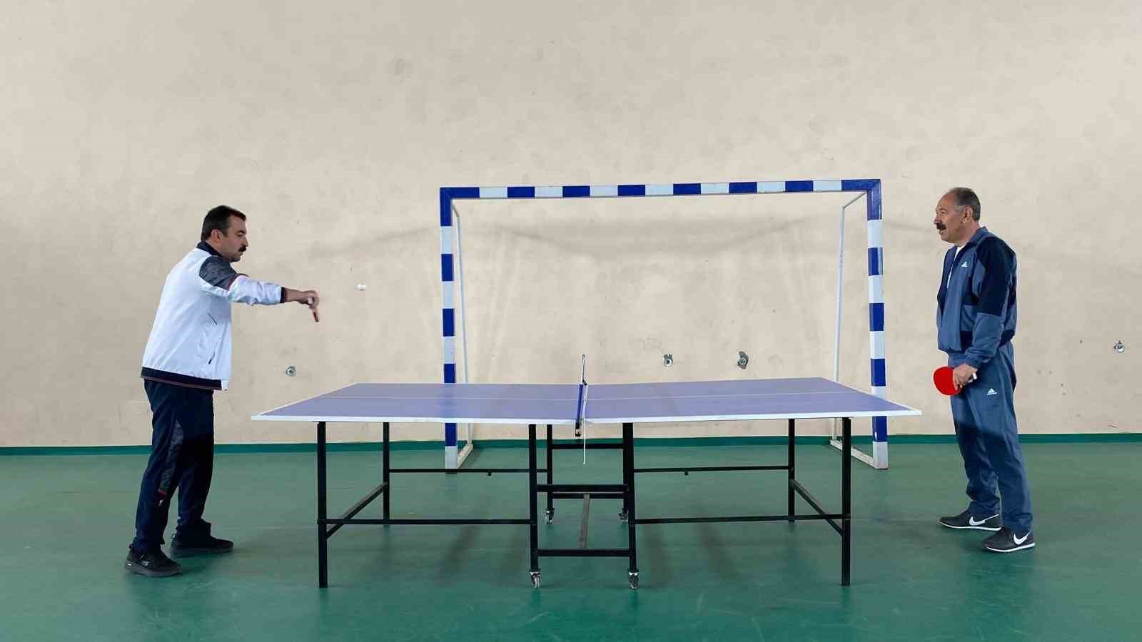 Arpaçaylı çocuklar yaz tatilini spor yaparak geçiriyor