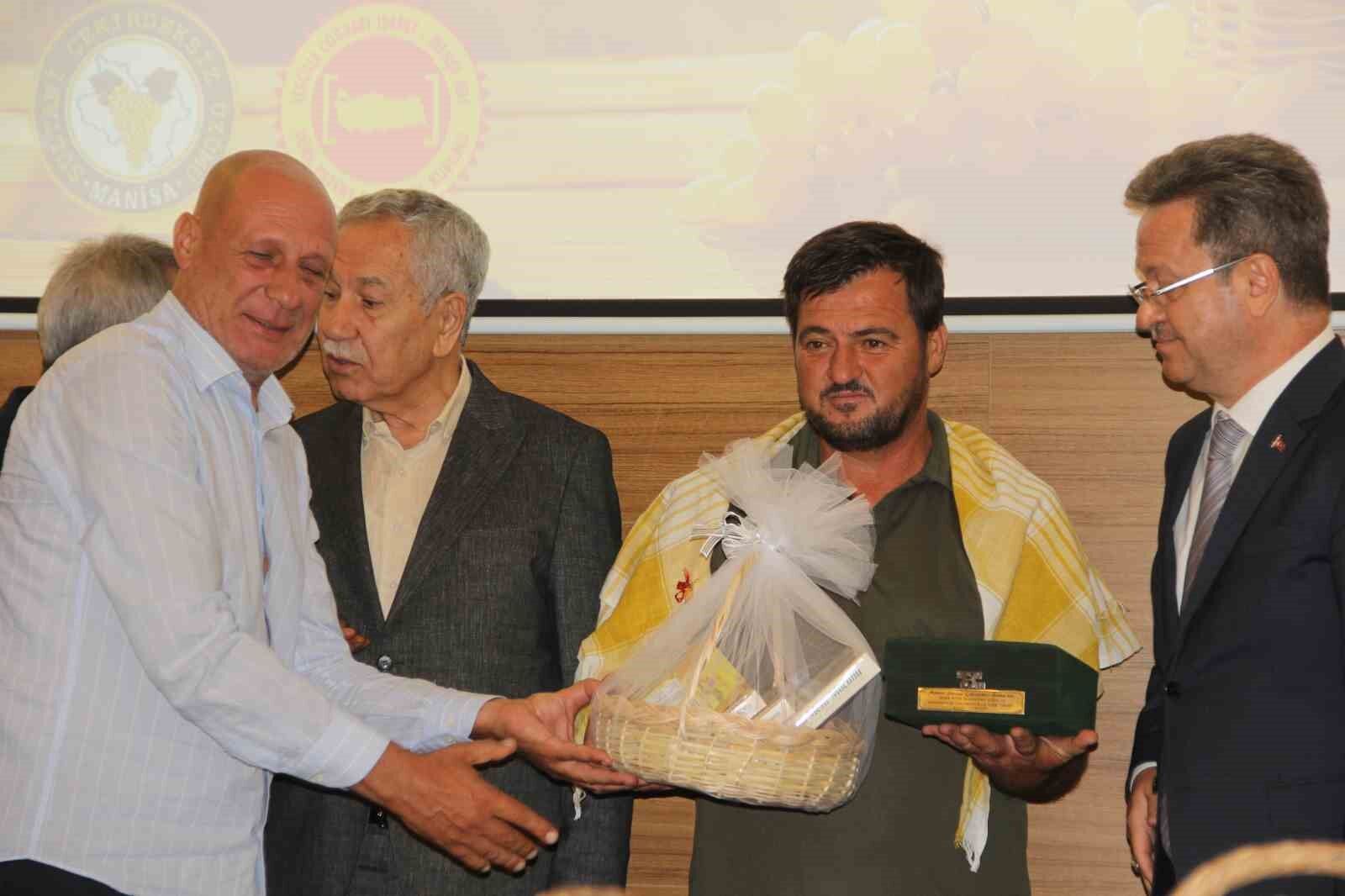 Yılın ilk kuru üzümüne rekor fiyat