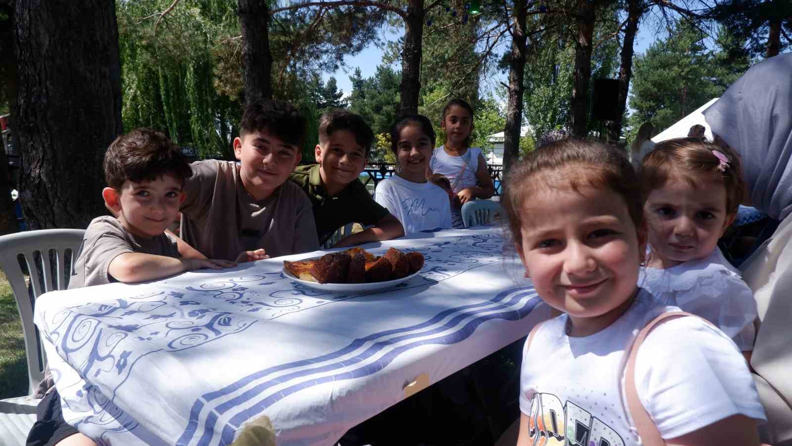 Çölyak hastaları Erzurum’da piknikte buluştu