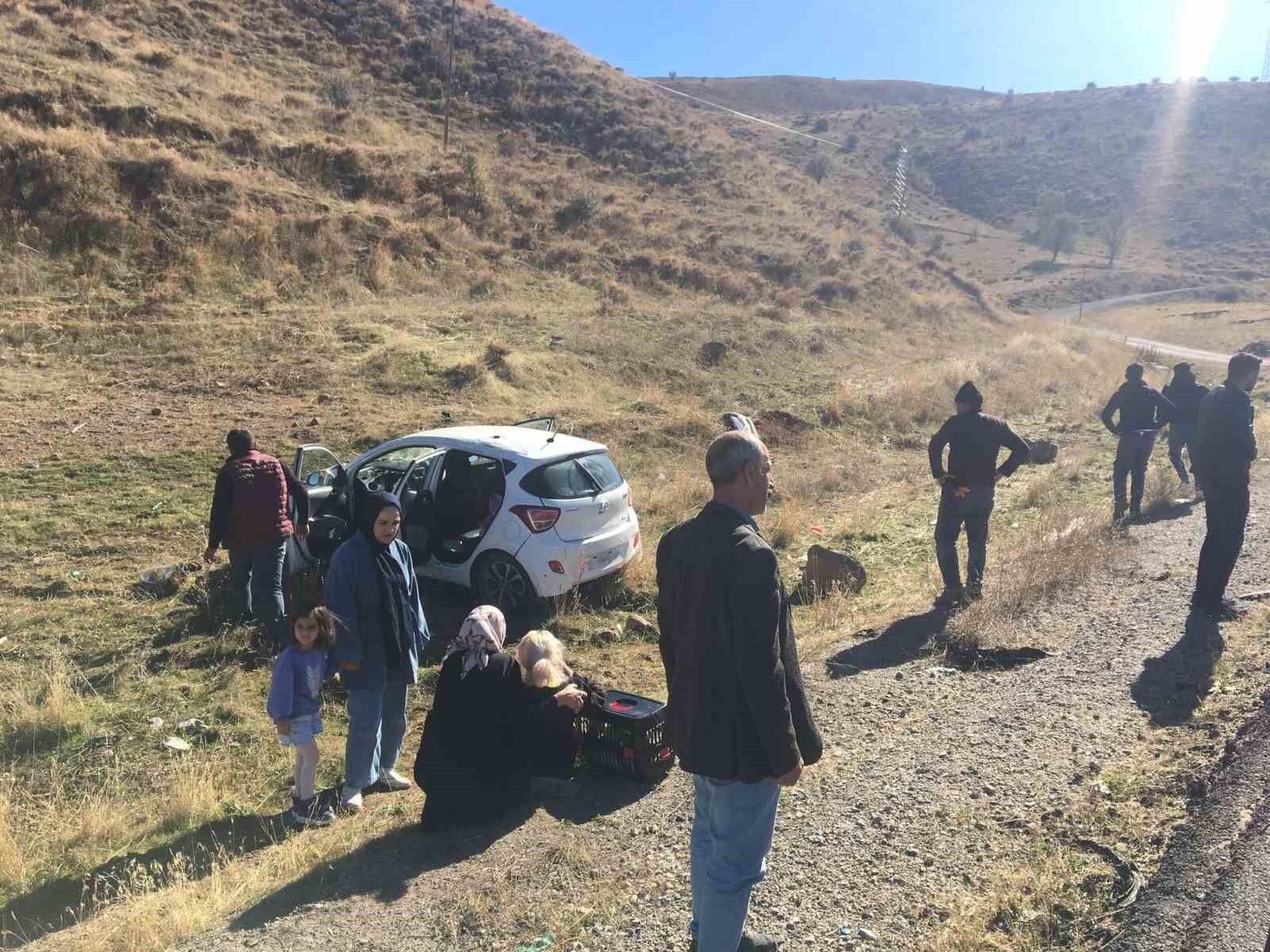 Bingöl’de trafik kazası: 2 yaralı