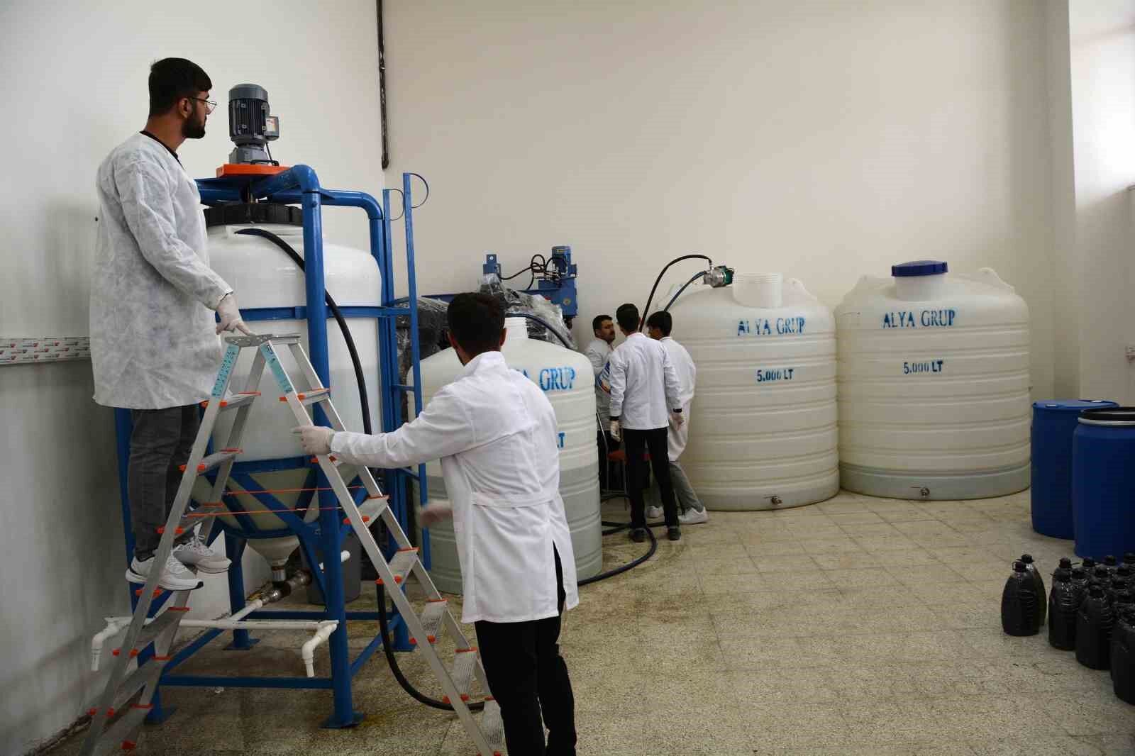 Van Gölü suyundan sıvı sabun ve kozmetik ürünleri üretiliyor