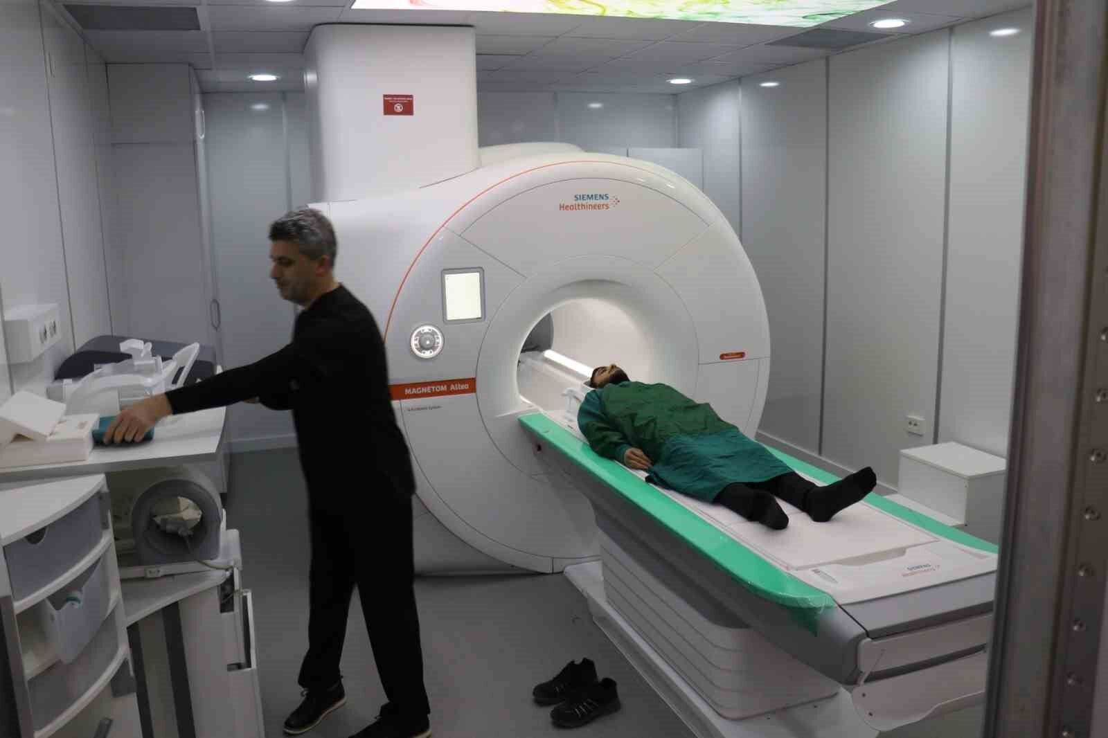 Yapay zeka destekli MR cihazı hizmete girdi