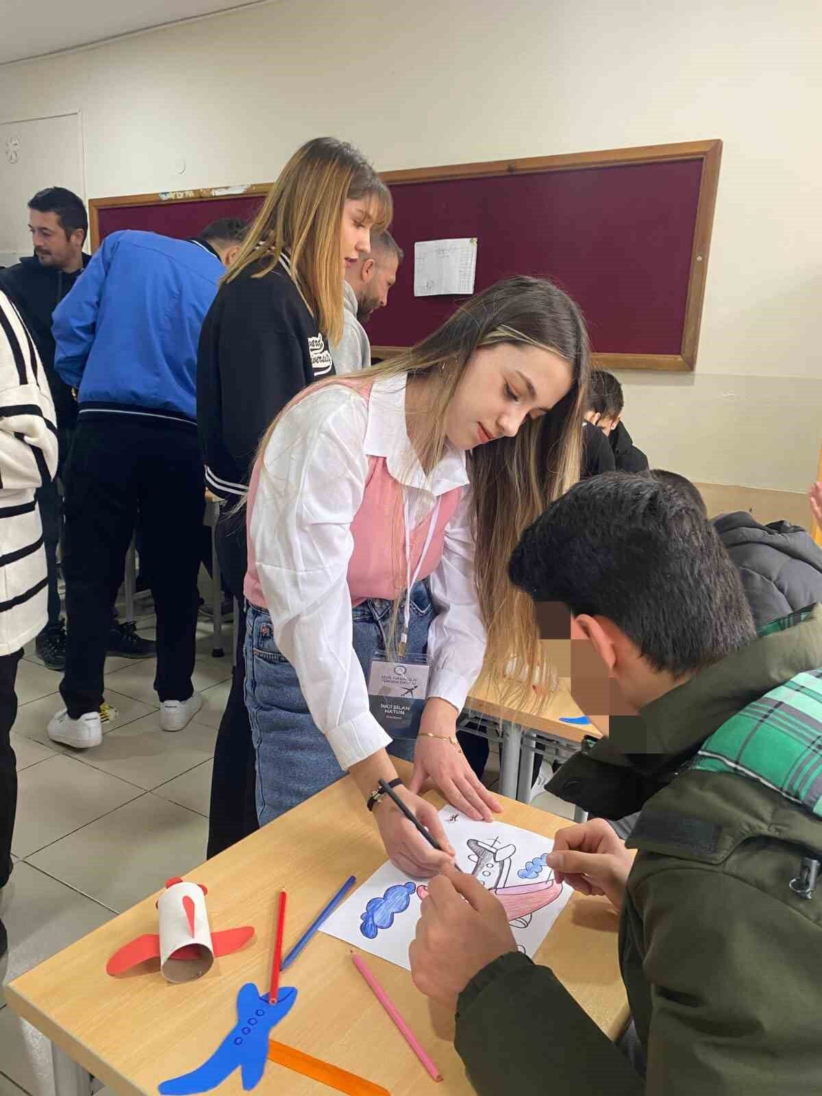 Üniversite öğrencilerinden özel bireyler için anlamlı proje