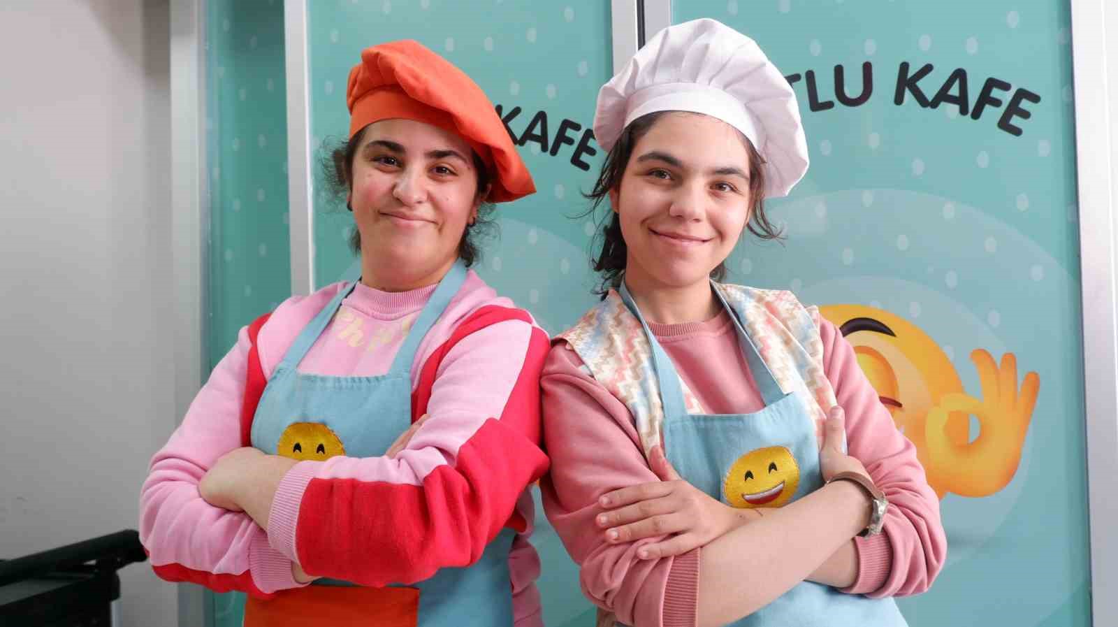 Mutlu Kafe’den mutlu anlar