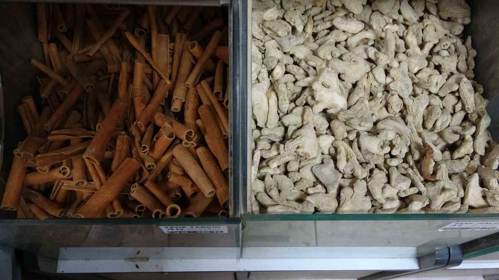 Van’da soğuk hava aktarlara ilgiyi artırdı