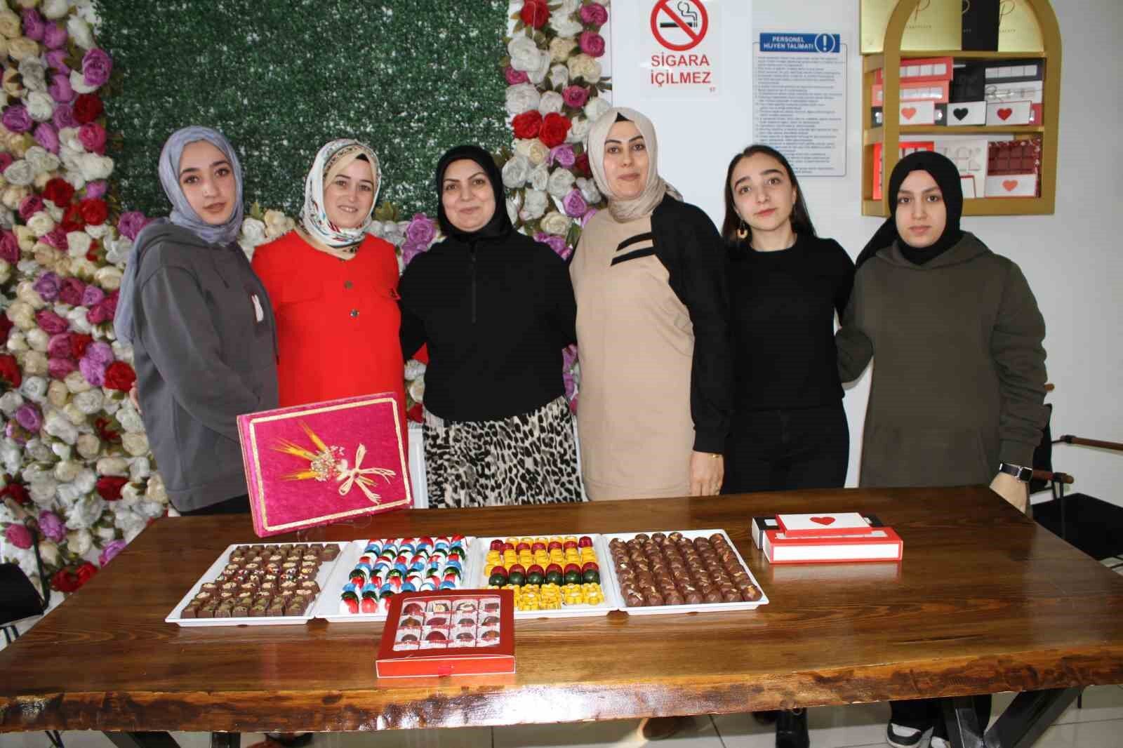 Van’da girişimci kadınlardan doğal çikolata üretimi