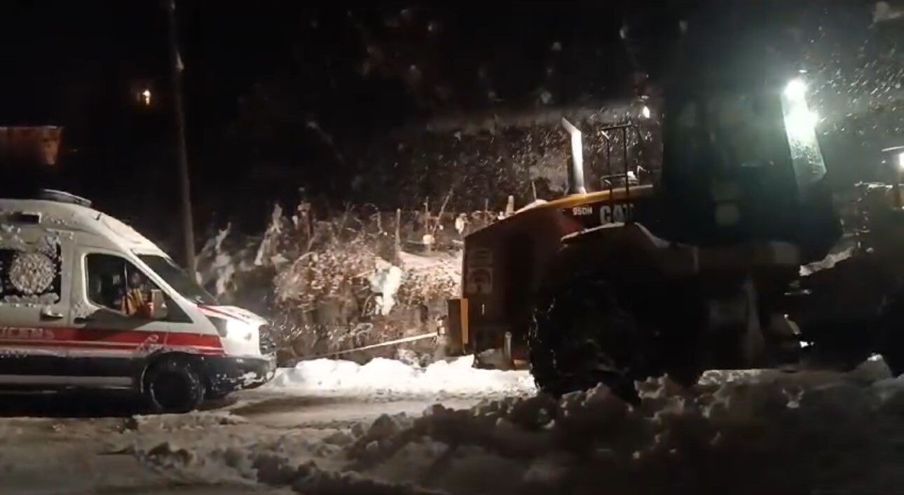 Yüksekova’da ekipler koah ve astım hastası için seferber oldular