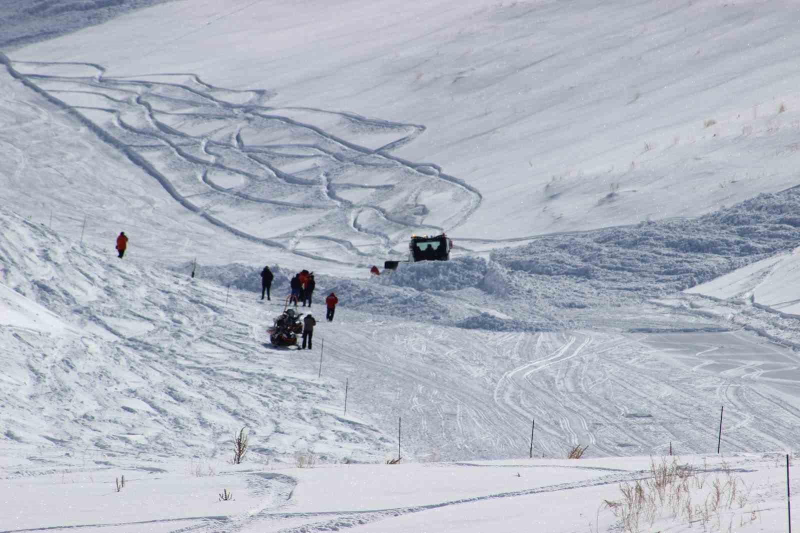 Palandöken’de çığ