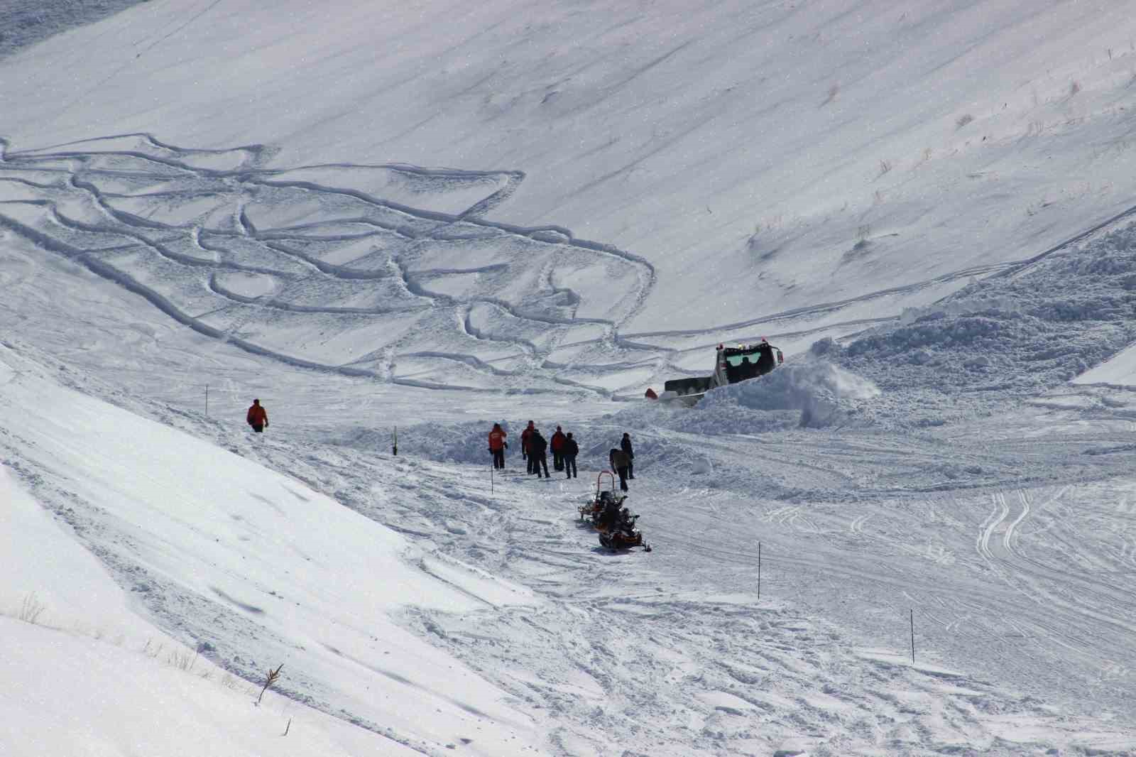 Palandöken’de çığ