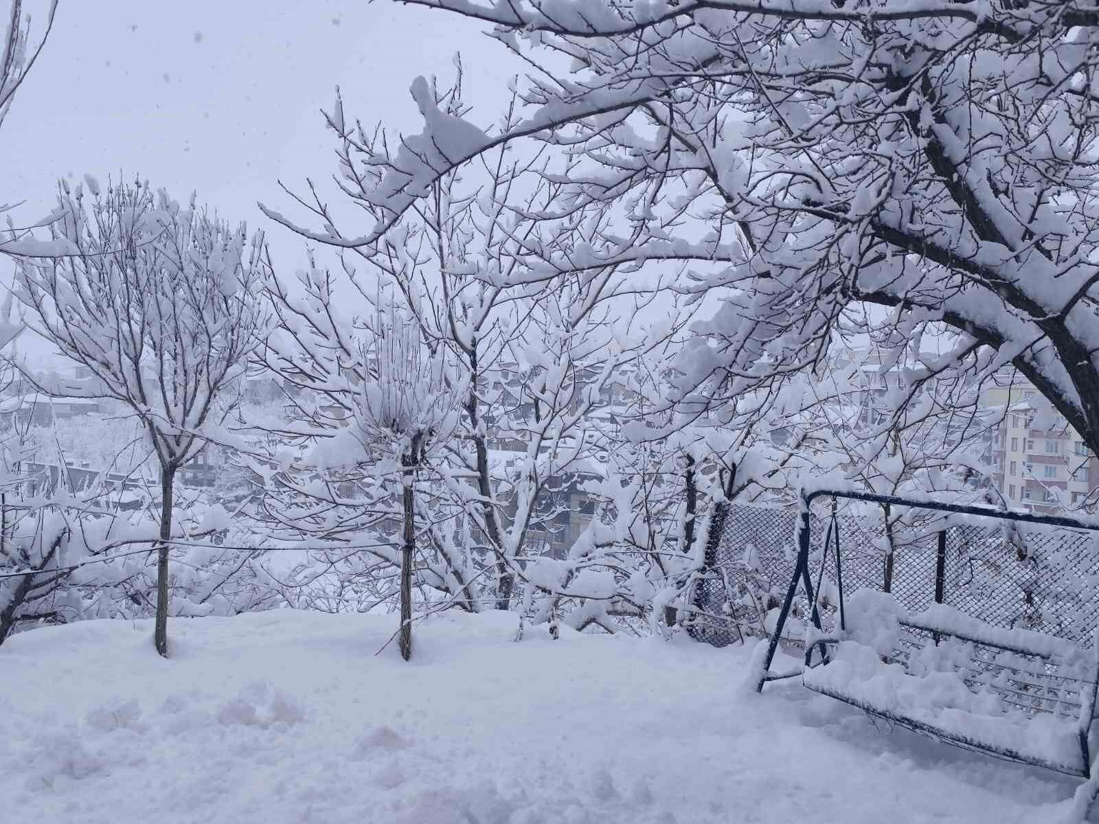 Hakkari’de kartpostallık görüntüler