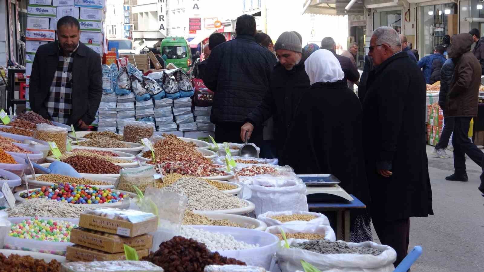 Van’da bayram öncesi alışveriş yoğunluğu