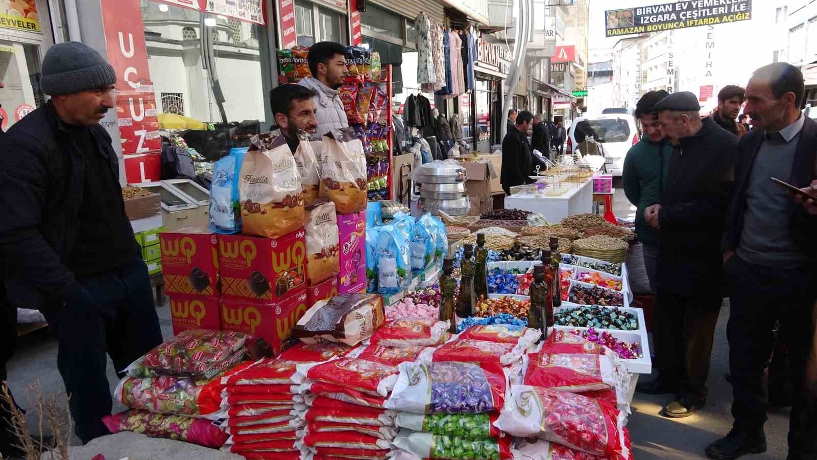 Van’da bayram öncesi alışveriş yoğunluğu