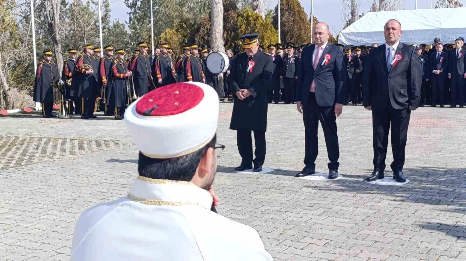 Van’da 18 Mart Şehitleri Anma Günü ve Çanakkale Zaferi’nin yıl dönümü