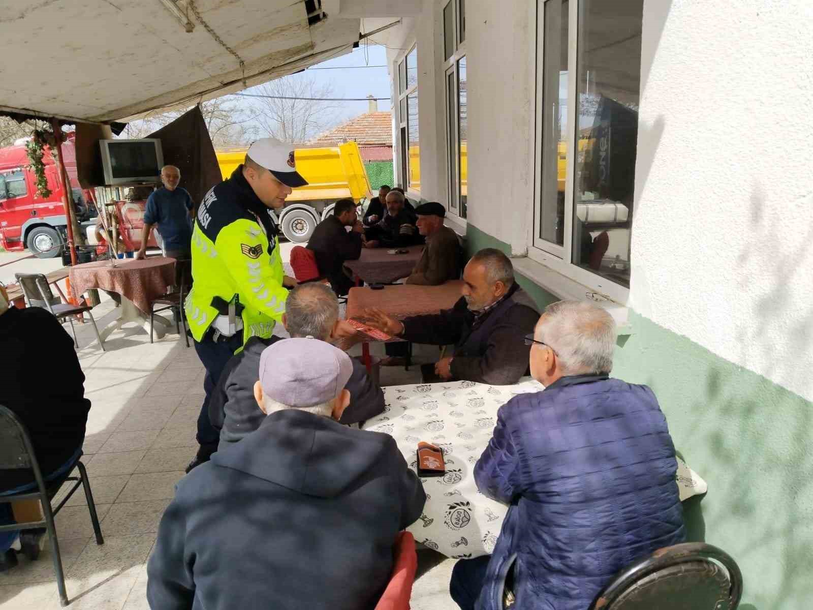 Kırklareli’nde traktör sürücüleri bilgilendirildi