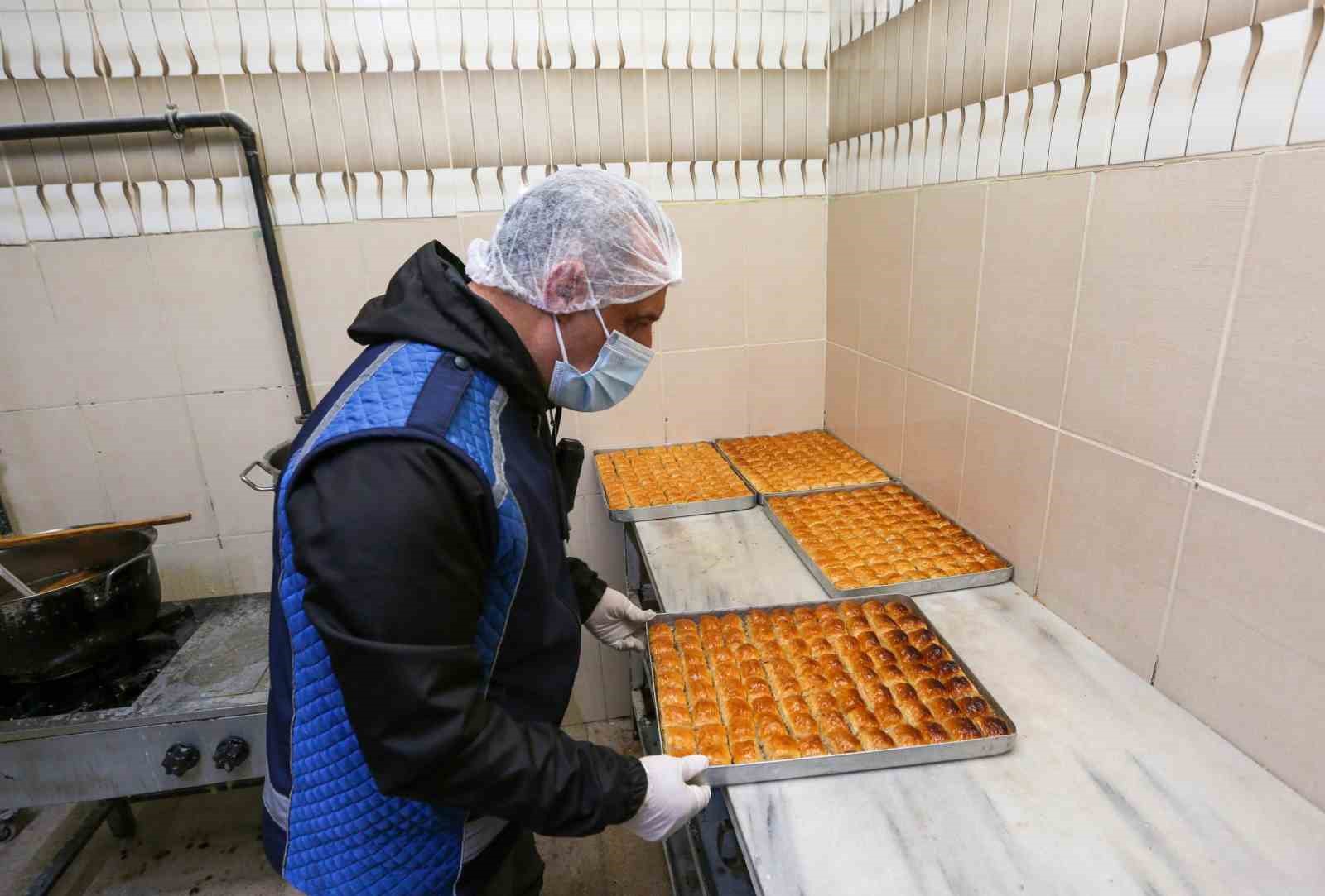 Van Büyükşehir Belediyesinden bayram öncesi sıkı denetim