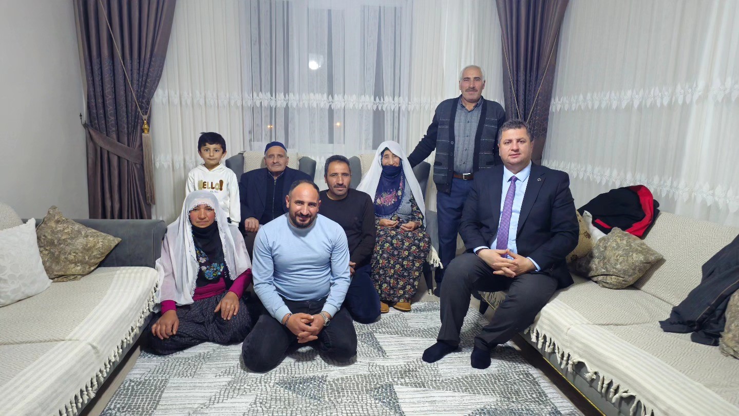 4 kuşak aynı evde yaşıyor