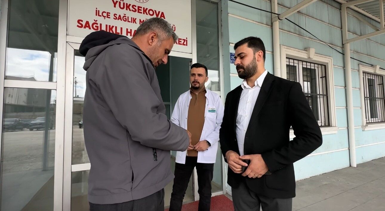 Yüksekova’da vatandaşlara ücretsiz danışmanlık hizmeti veriliyor