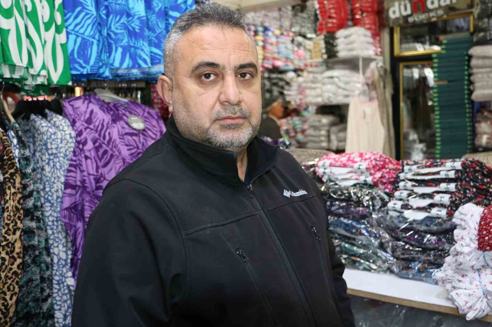 Diyarbakır’da tarihi mekanlardaki başıboş köpekler tedirgin ediyor