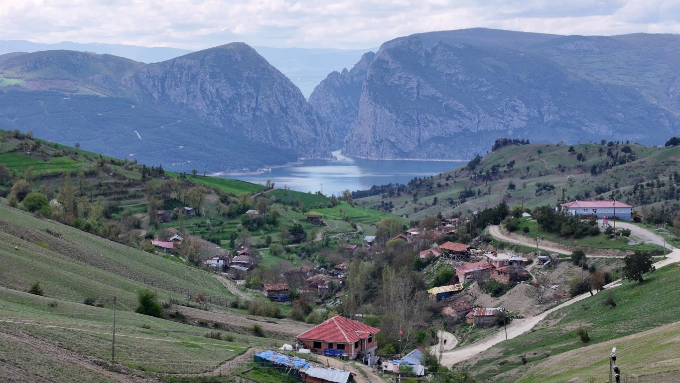 Konuşamayan mahallenin sessiz çığlığı: Sağır ve dilsizlerle dolu bir yaşam