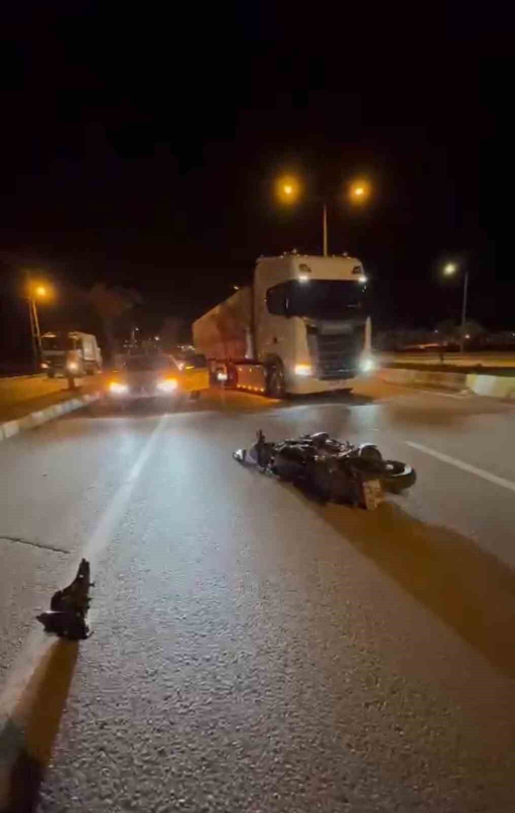 Van’da motosiklet ile otomobil çarpıştı: 1 yaralı
