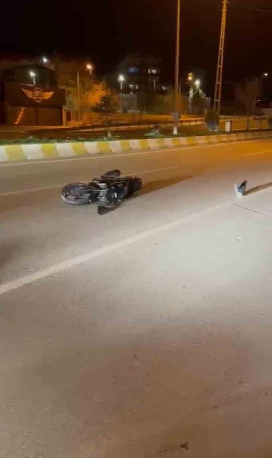 Van’da motosiklet ile otomobil çarpıştı: 1 yaralı