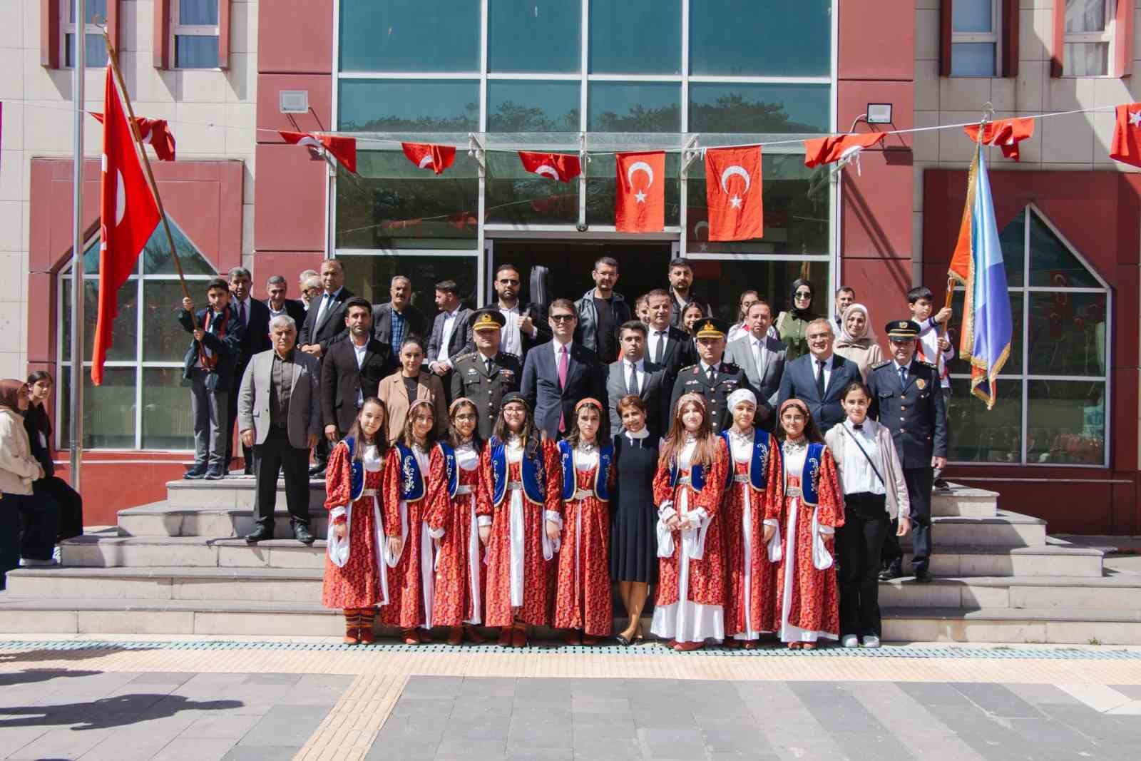 Erciş’in düşman işgalinden kurtuluşunun 107. yıldönümü kutlandı