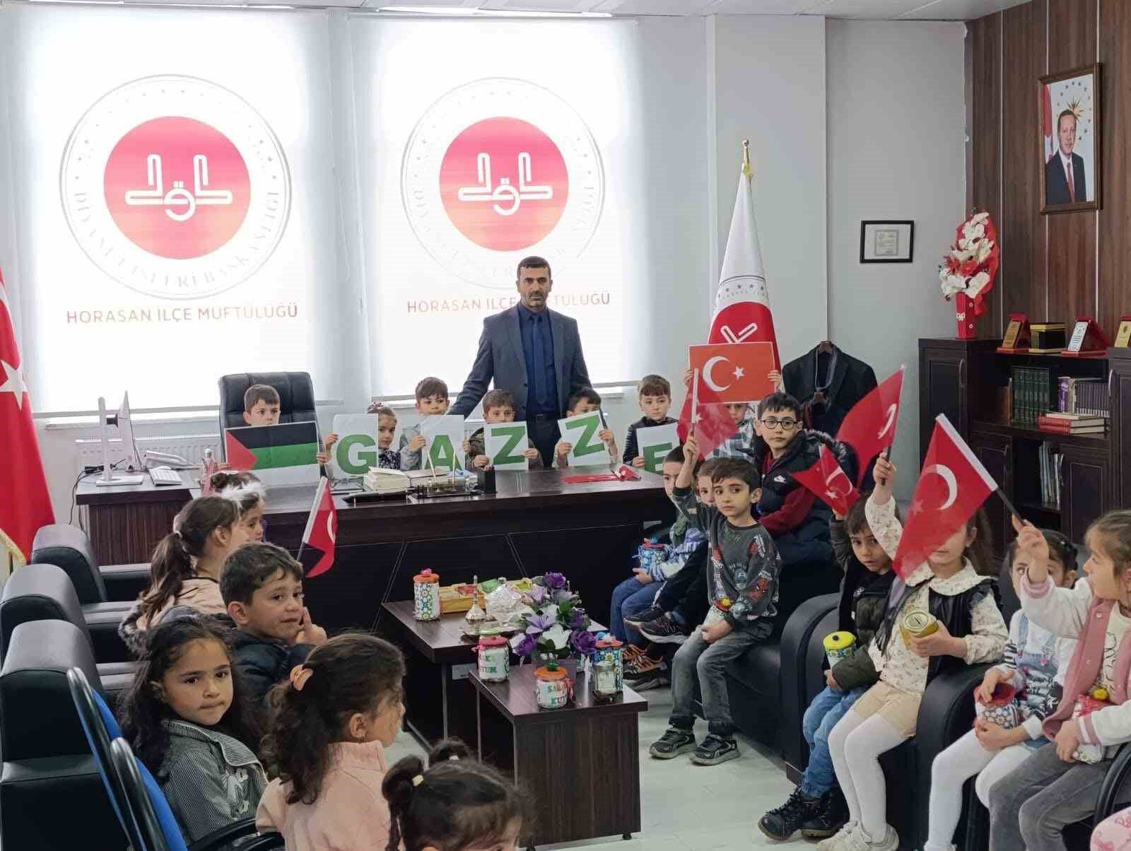 Koca yürekli miniklerden Gazzeli kardeşlerine anlamlı destek