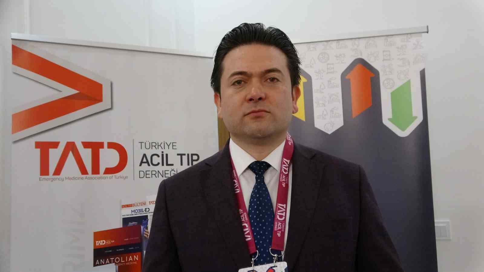 Van’da acil tıp uzmanlarına ‘afet eğitimi’ verildi