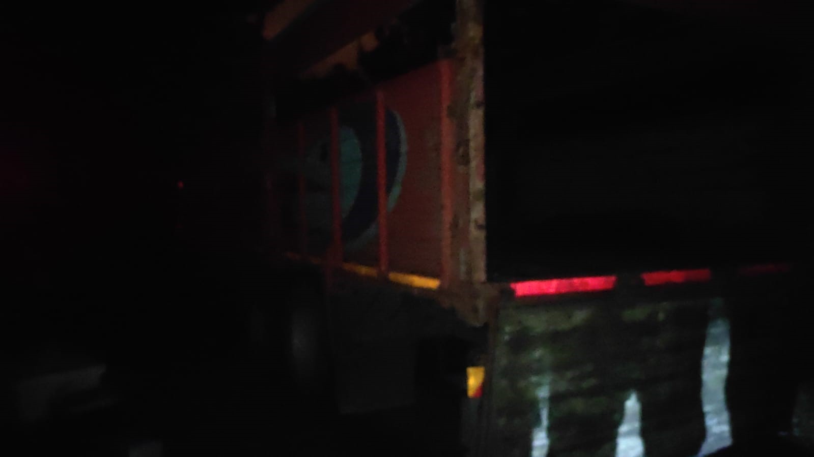 Arı kovanı hırsızları suçüstü yakalandı