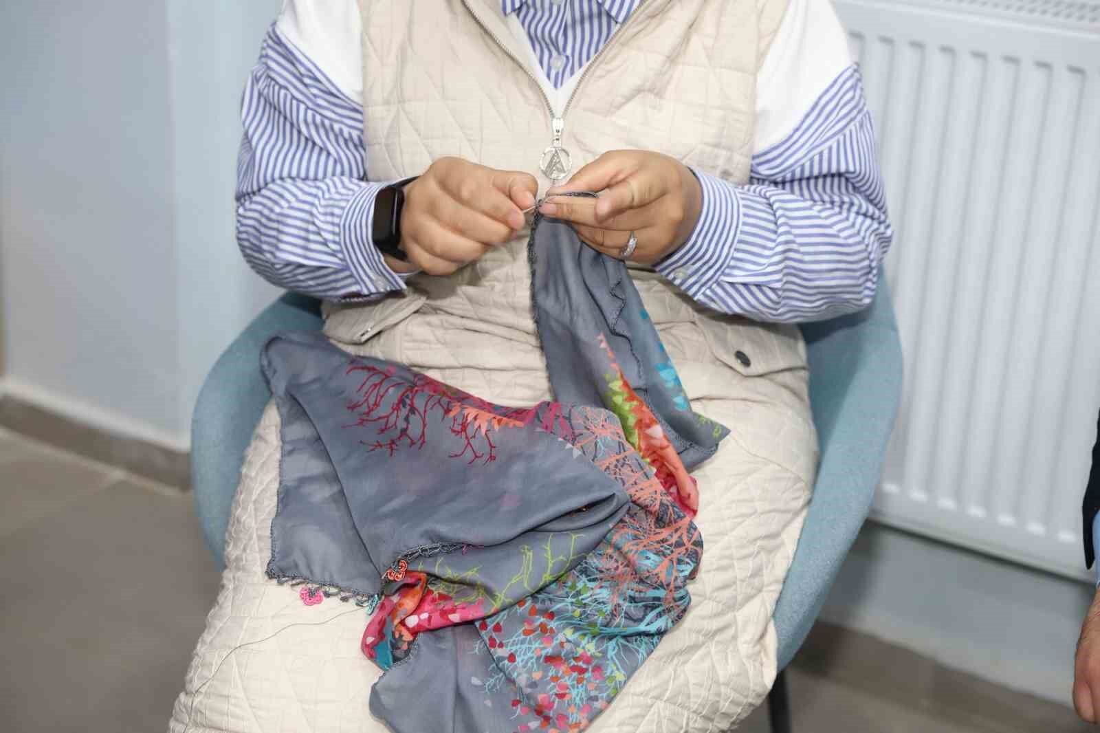 Muradiyeli anneler çocuklarıyla kütüphanede buluşuyor