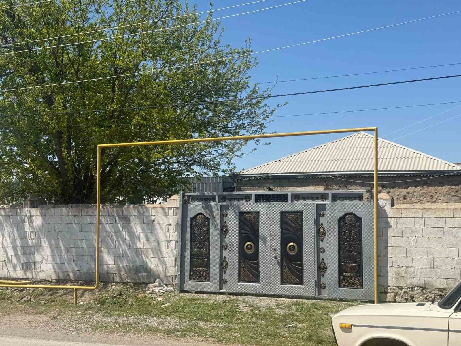 Iğdır-Nahçıvan doğal gaz boru hattı Nahçıvan’da sevinçle karşılandı