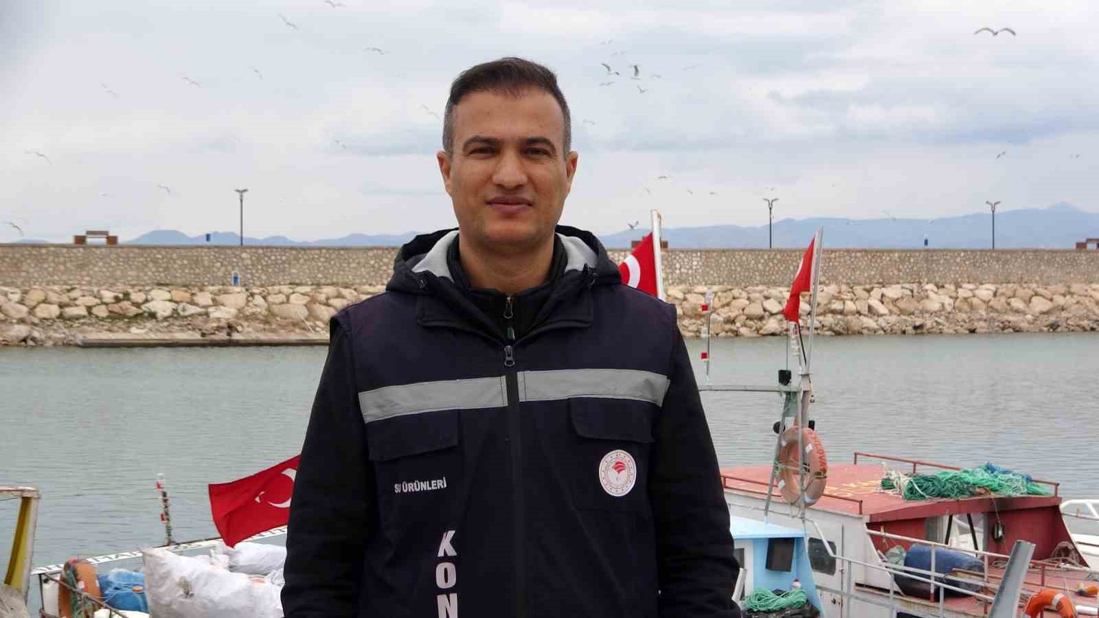 Van Gölü’nde son ağlar çekildi: İnci kefali av yasağı başladı