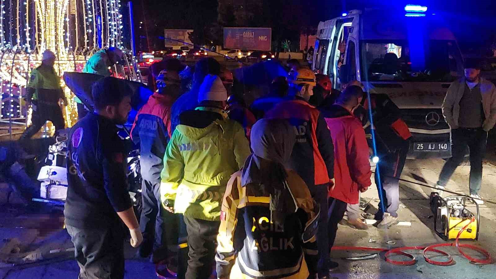 Erzurum’da freni tutmayan kamyonet 6 aracı biçti: 7 yaralı