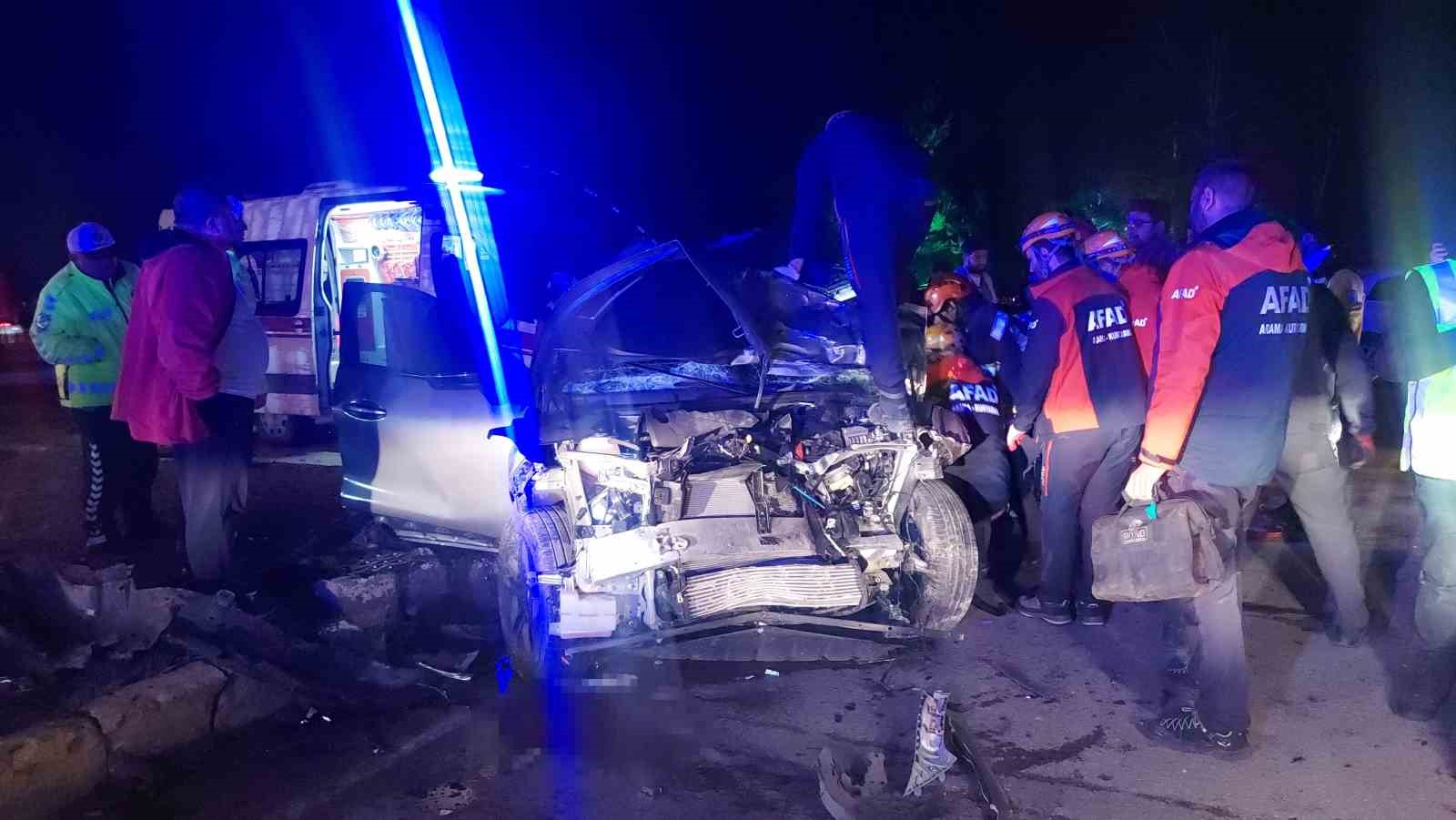 Erzurum’da freni tutmayan kamyonet 6 aracı biçti: 7 yaralı