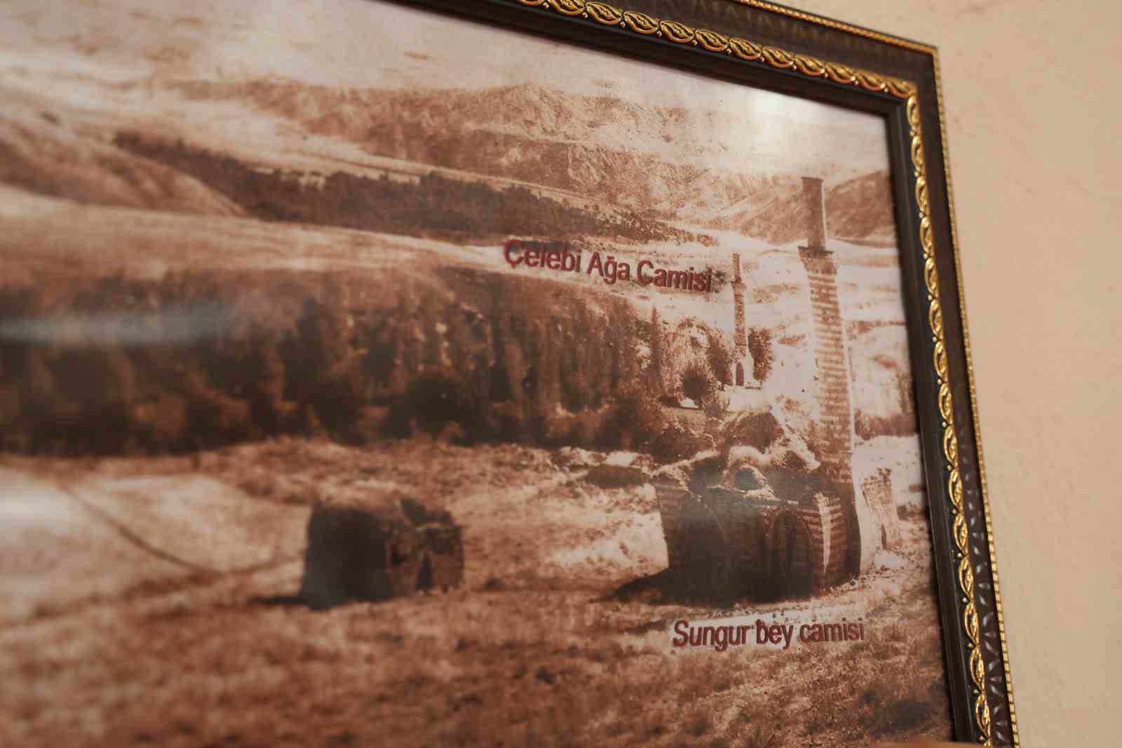 Türkiye’nin ilk taşınan tarihi camisi Sungur Bey, cemaatini ağırlamaya devam ediyor