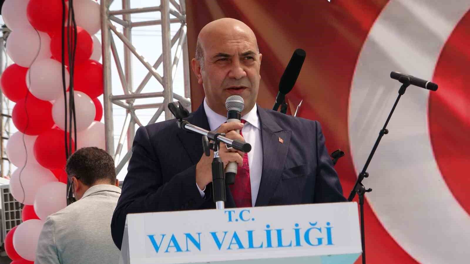 Van’da 23 Nisan coşkuyla kutlandı