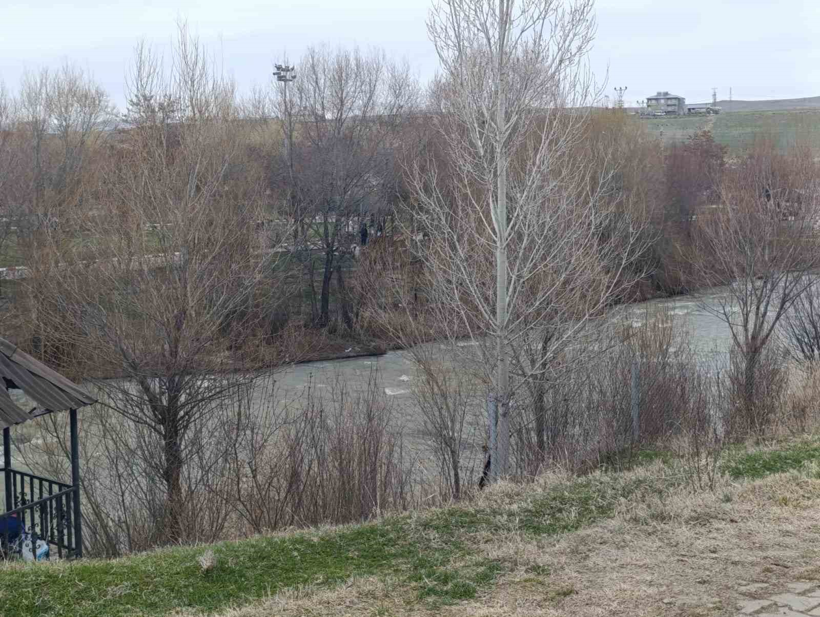 Müdür Altınkaynak: 