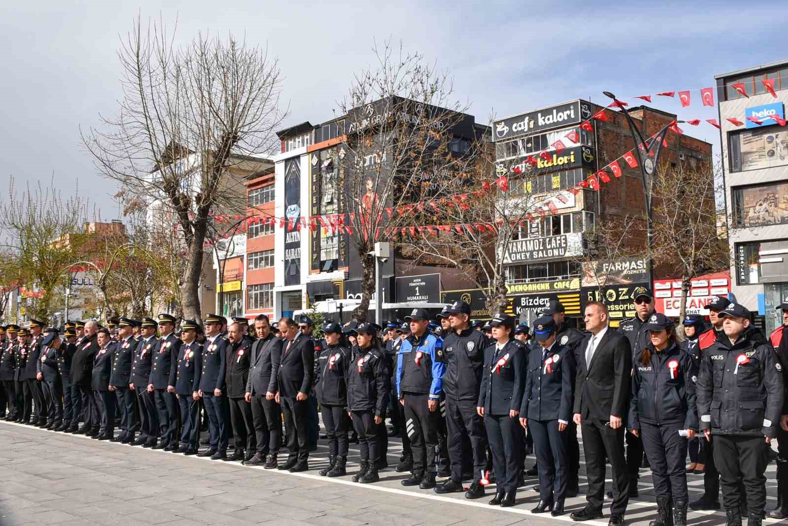 Van’da Türk Polis Teşkilatının 180. yılı kutlandı