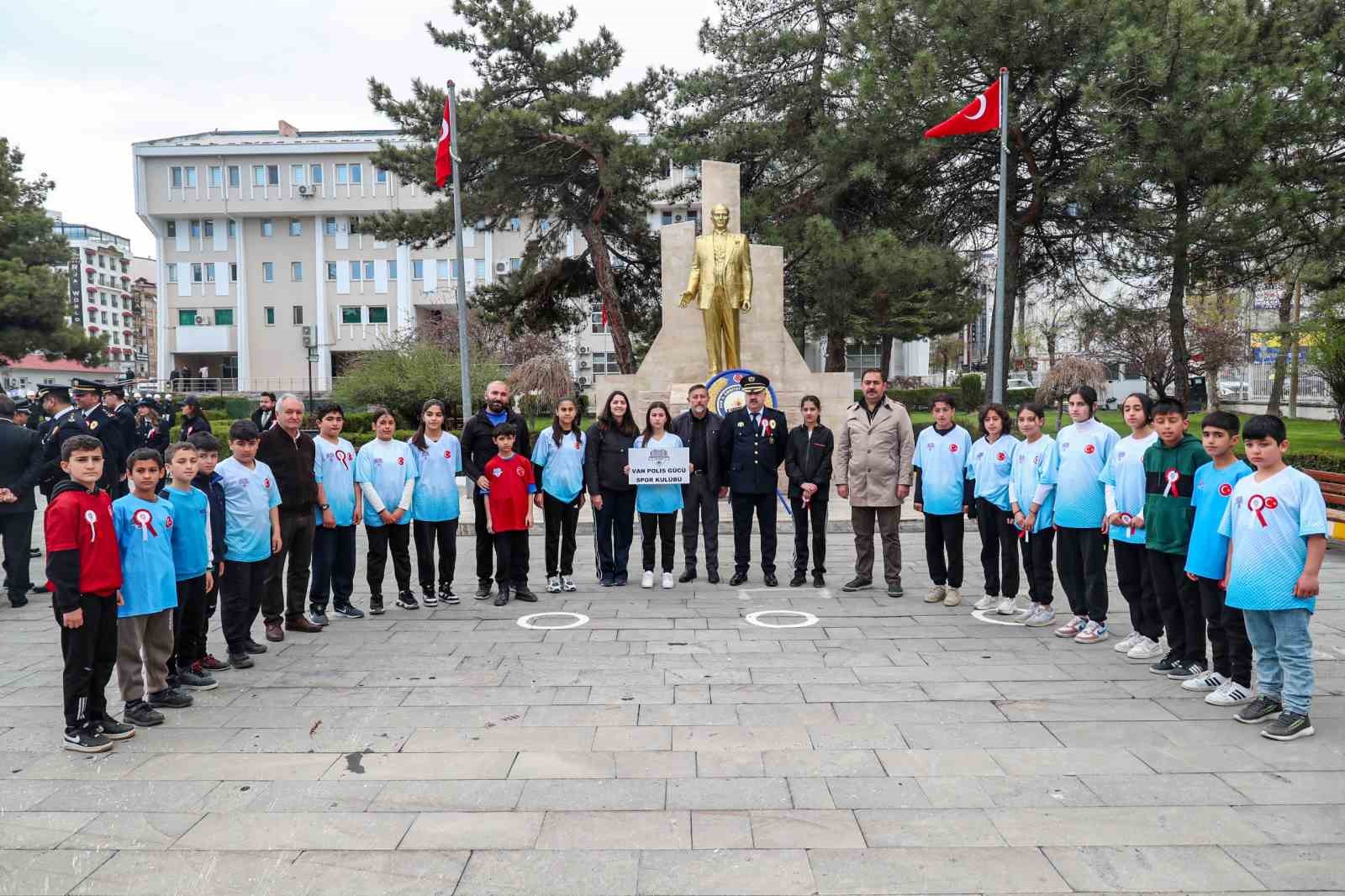 Van’da Türk Polis Teşkilatının 180. yılı kutlandı