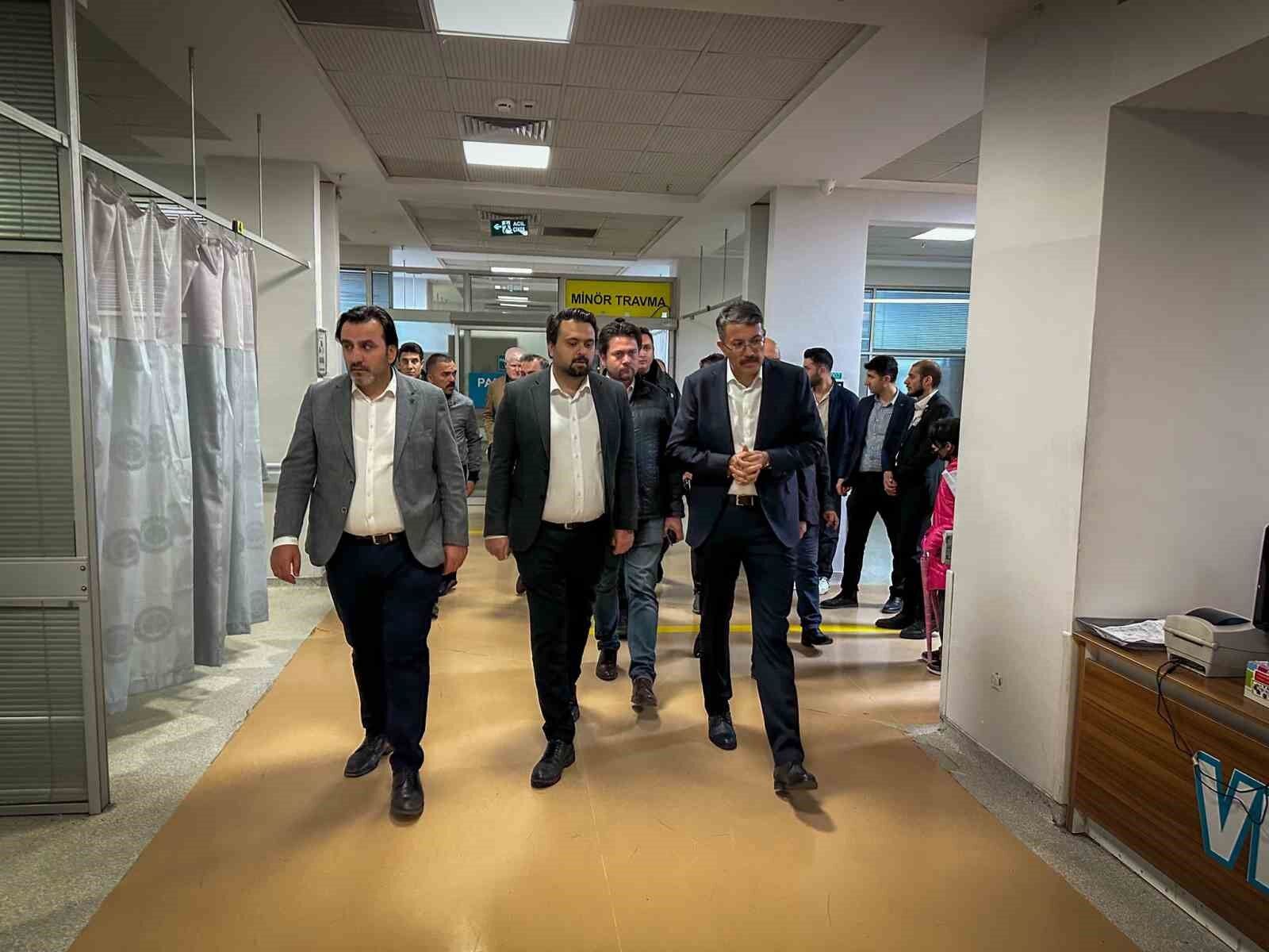 Vali Çelik trafik kazasında yaralanan vatandaşları ziyaret etti