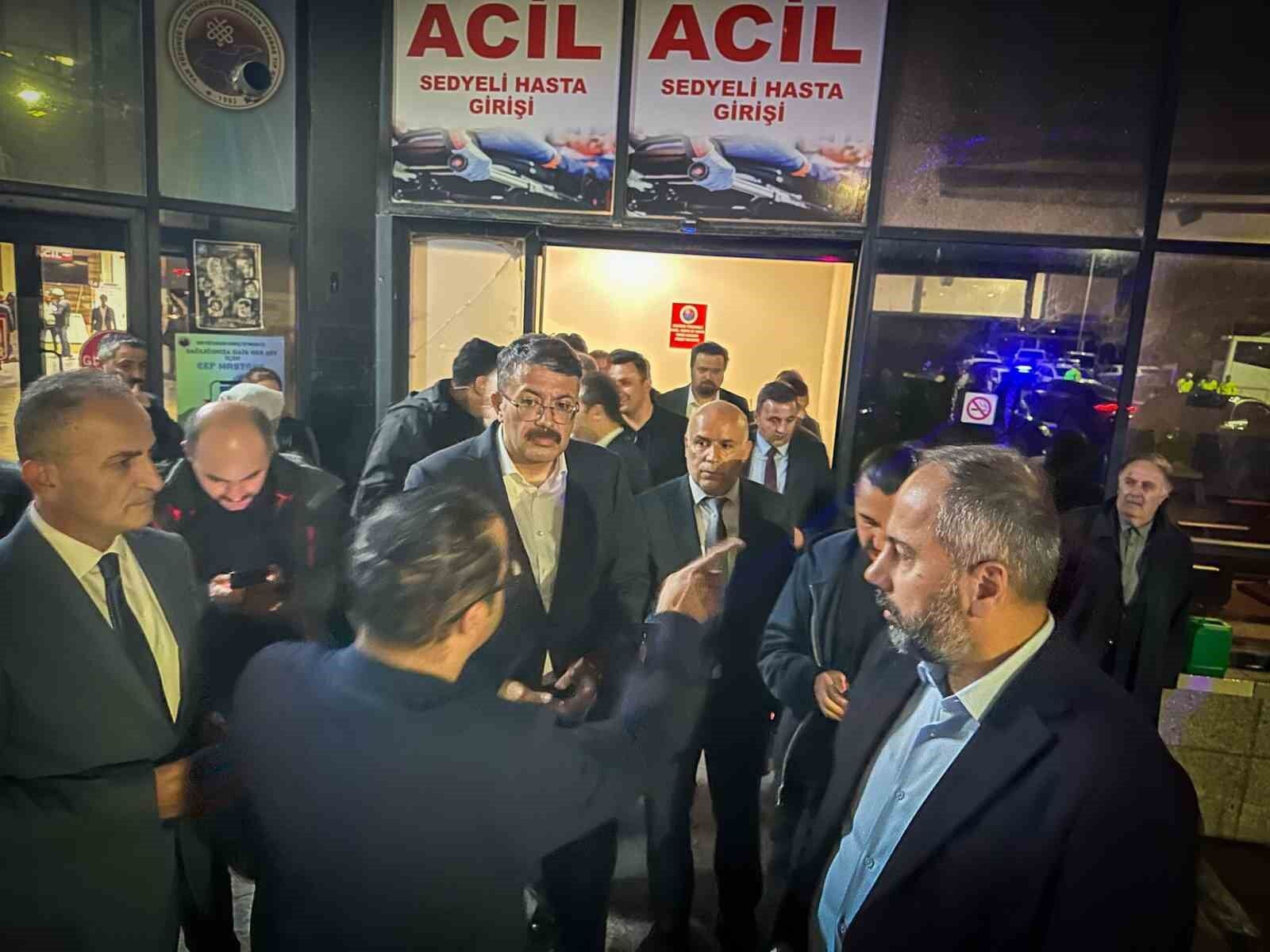 Vali Çelik trafik kazasında yaralanan vatandaşları ziyaret etti