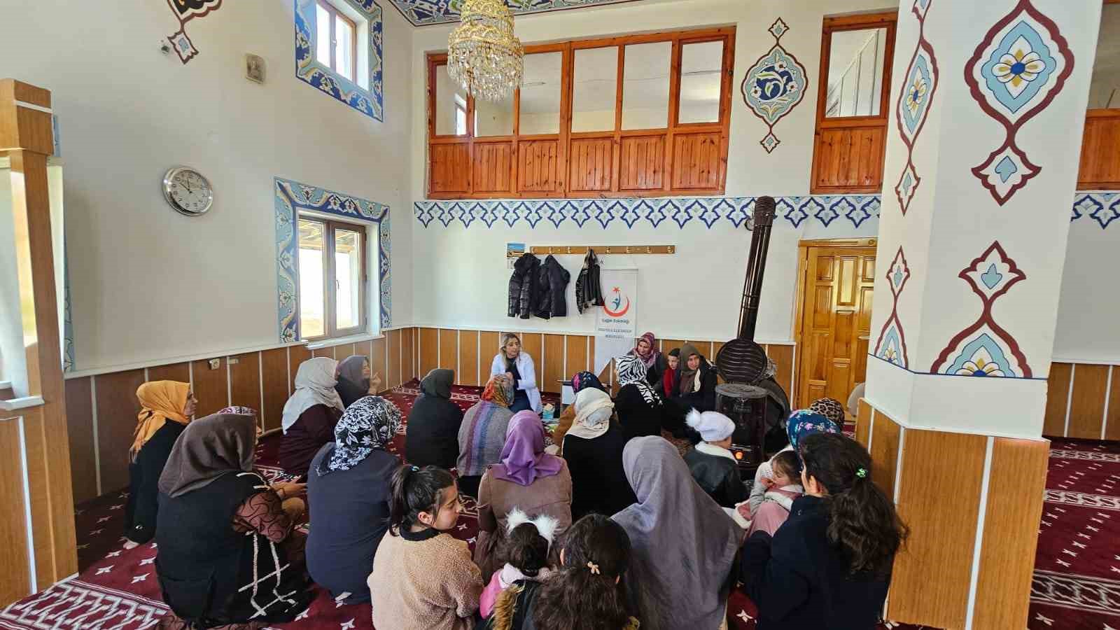 Sağlık ekiplerinden bulaşıcı hastalıklardan korunma eğitimi