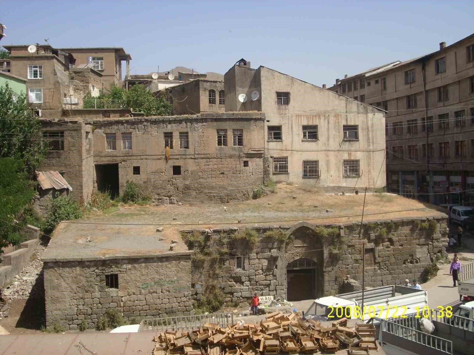 Tarihi Hazo Hanı aslına uygun restore edildi