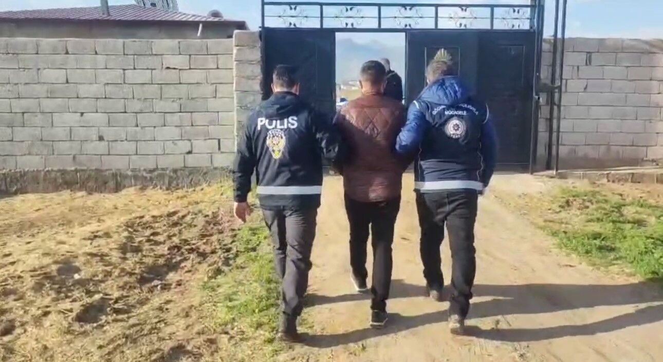Ağrı’da göçmen kaçakçılığına darbe: 214 milyon liralık suç geliri ortaya çıkarıldı