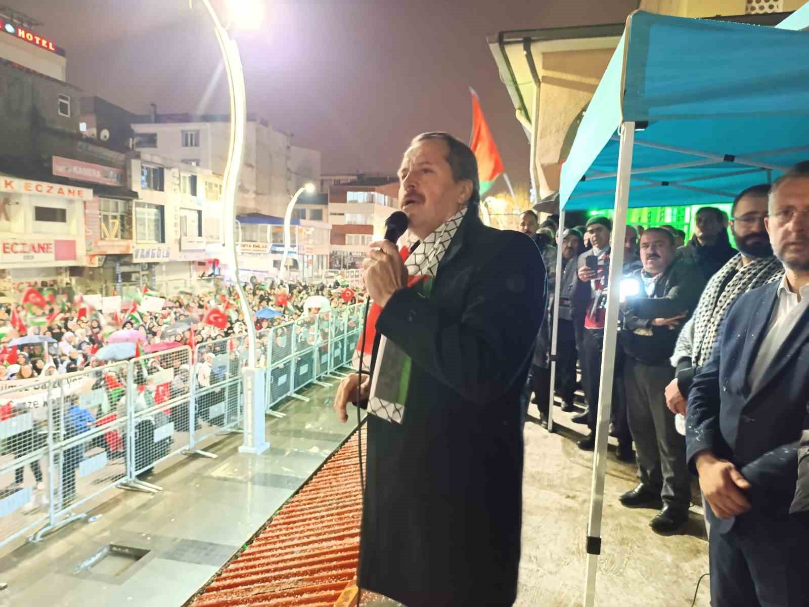 Van’da İsrail’in Gazze’ye yönelik saldırıları protesto edildi