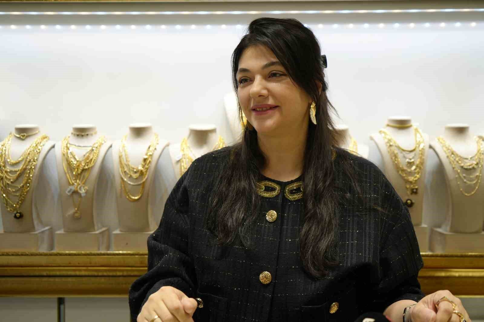 Altındaki fiyat artışına inat maliyetine satış başlattı