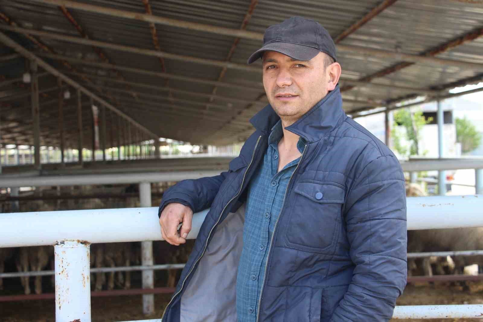 Bayrama günler kala hayvan pazarında sessizlik: 