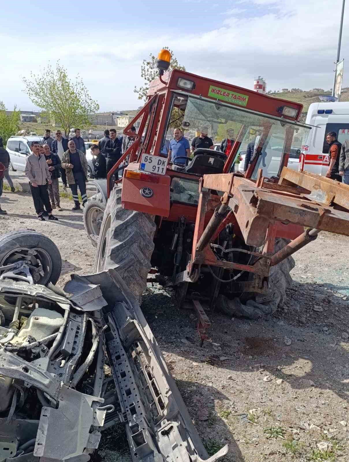 Van’da trafik kazası: 4 yaralı